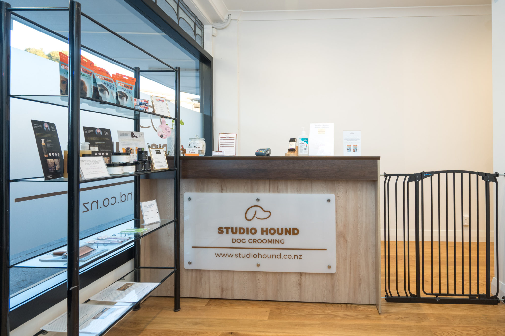 Contact us Dog Grooming Auckland Epsom